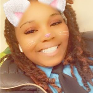 Meet your Posher, Ernetta